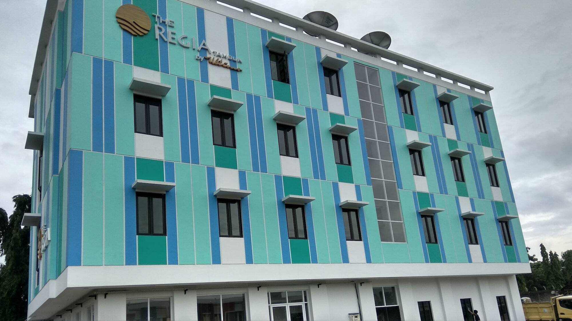 Collection O Bekasi Timur Near Gedung Juang Formerly Regia Tambun Buitenkant foto